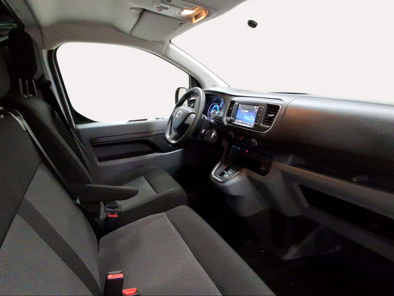 Toyota Proace VAN Electric L1 1PL GX Plus 75KWH 136CV  - Foto 8