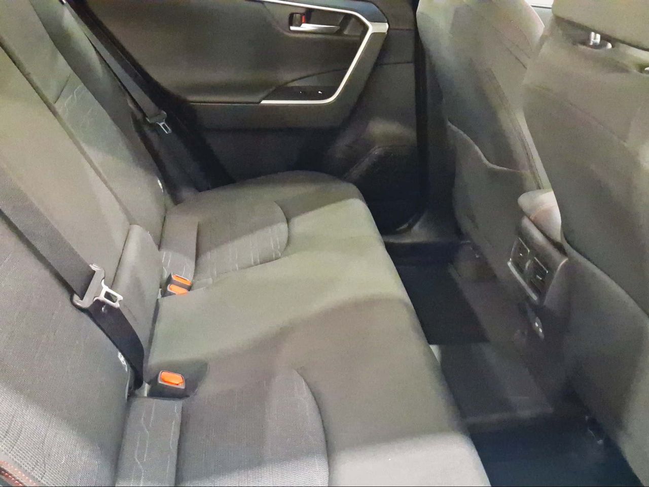 Toyota Rav4 2.5l PLUG-IN 300PH (e-CVT) Advance  - Foto 8