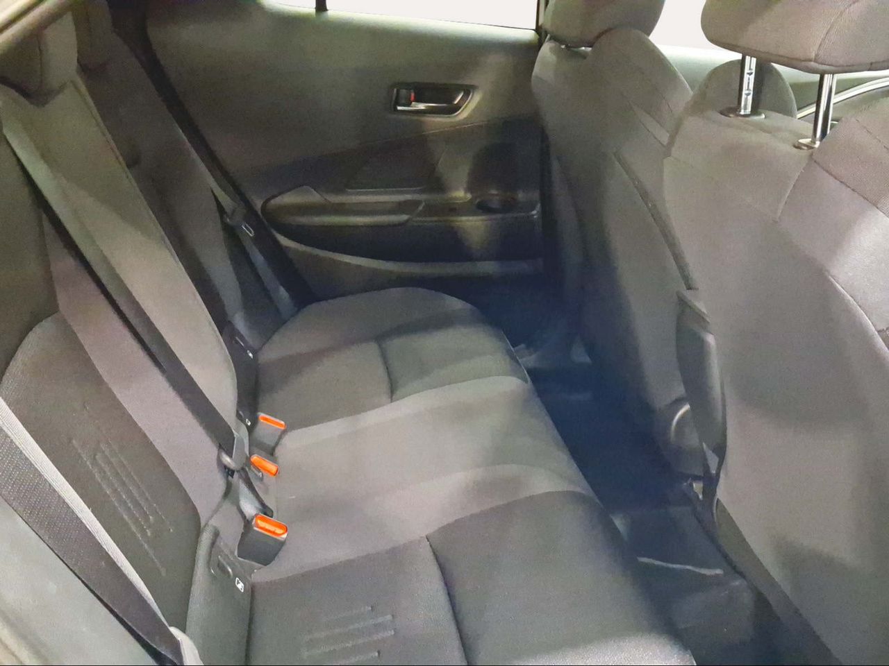 Toyota C-HR 2.0 220PH Advance  - Foto 9