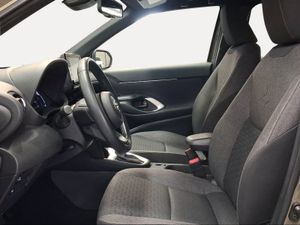 Toyota Yaris Cross 1.5 120H Active Tech  - Foto 13