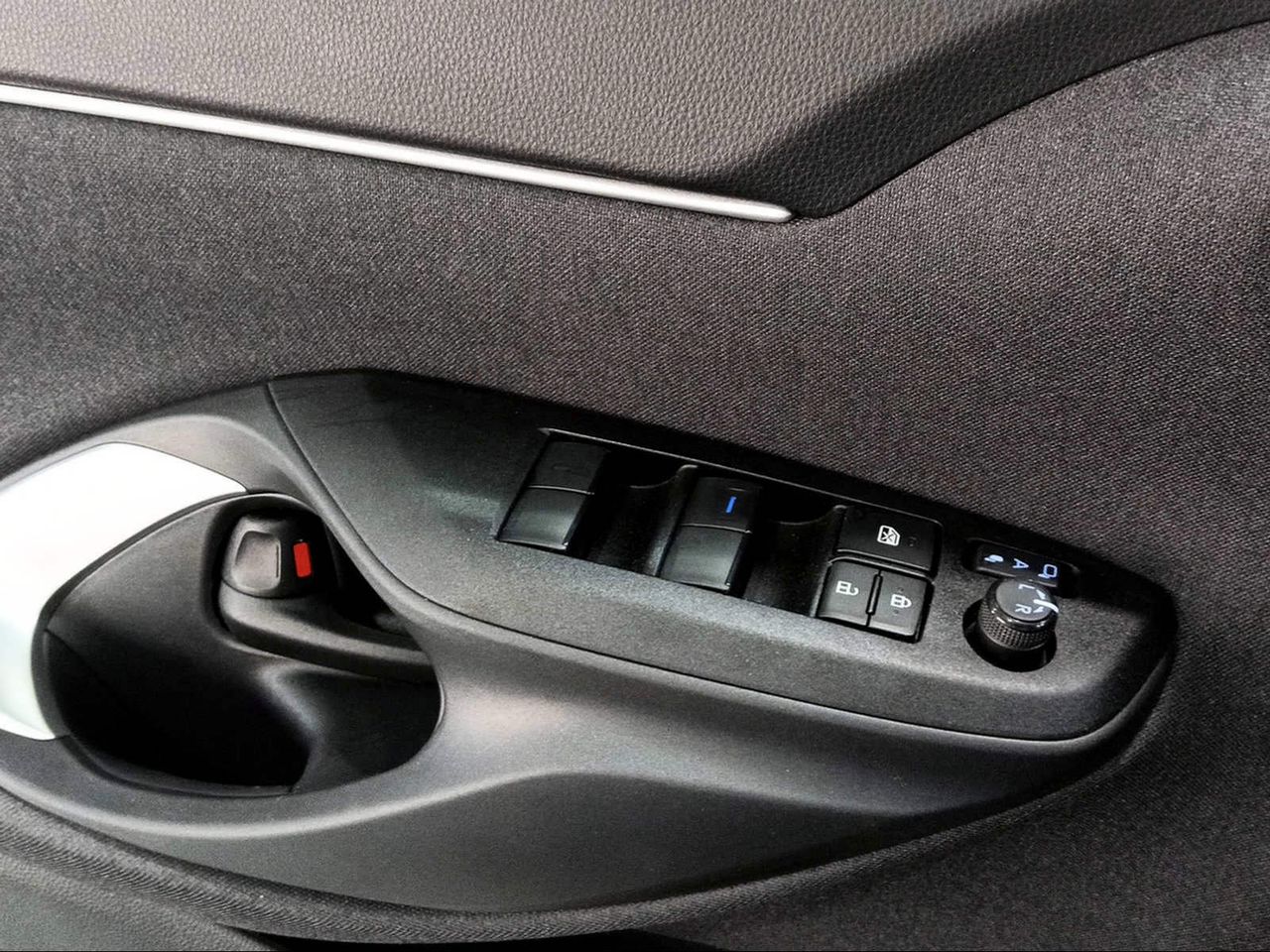 Toyota Yaris Cross 1.5 120H Active Tech  - Foto 23