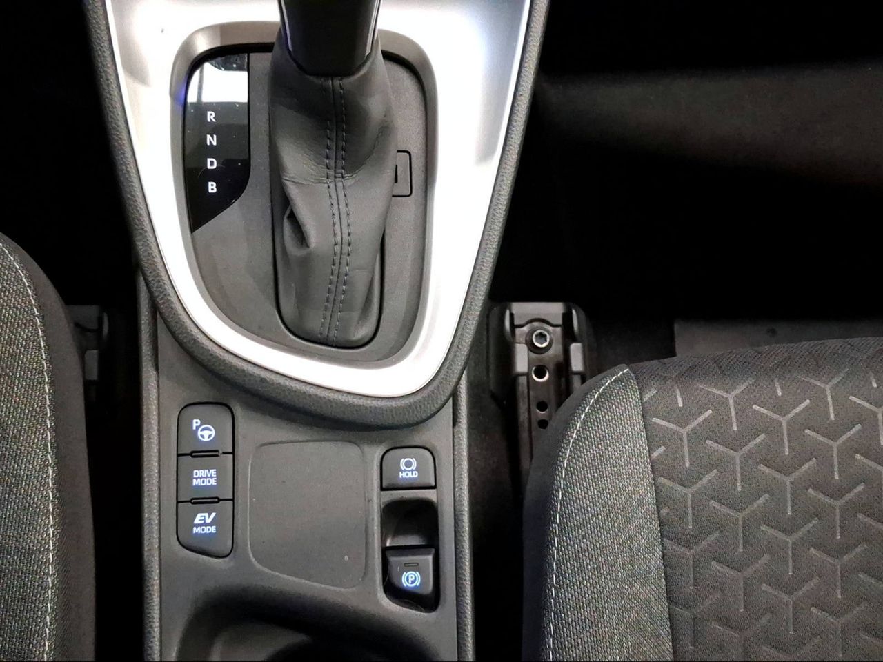 Toyota Yaris Cross 1.5 120H Active Tech  - Foto 21