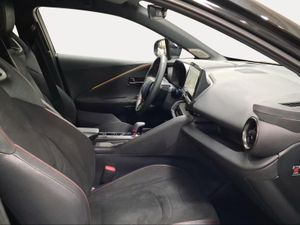 Toyota C-HR GR Sport Plug-in Hybrid 220  - Foto 8