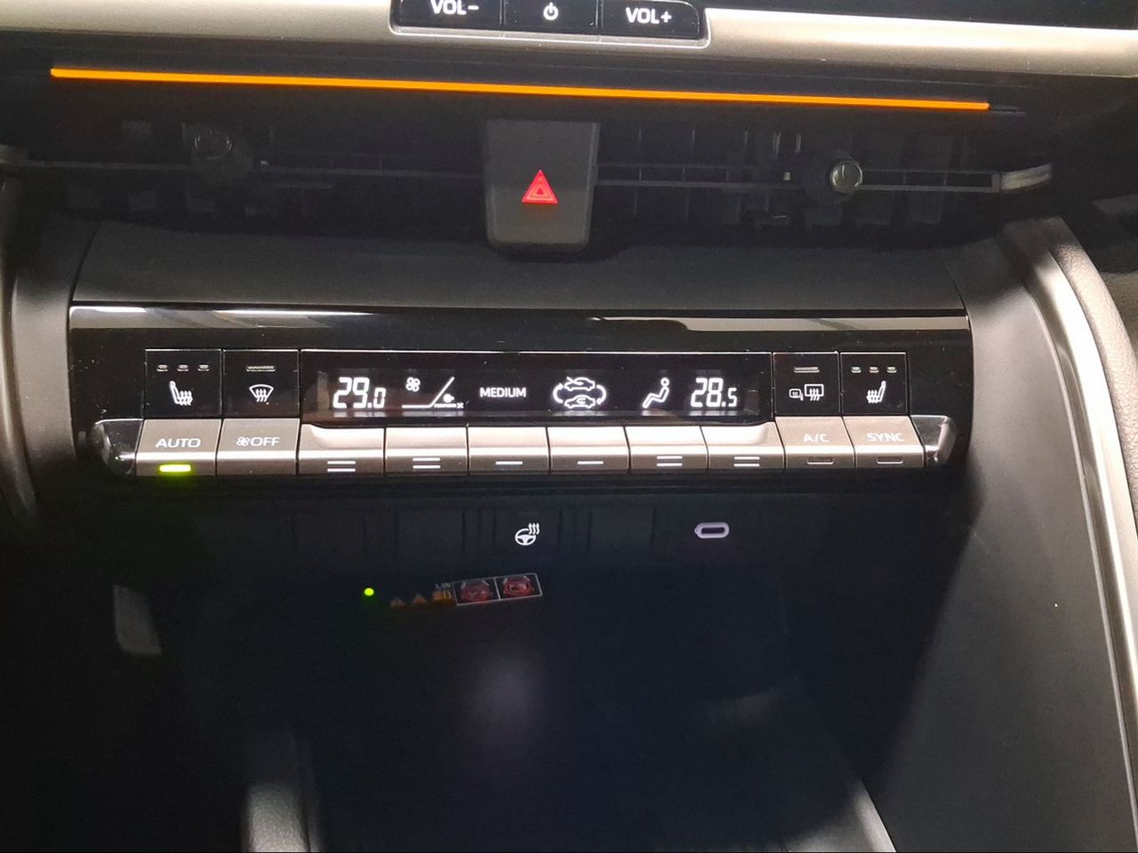 Toyota C-HR GR Sport Plug-in Hybrid 220  - Foto 22