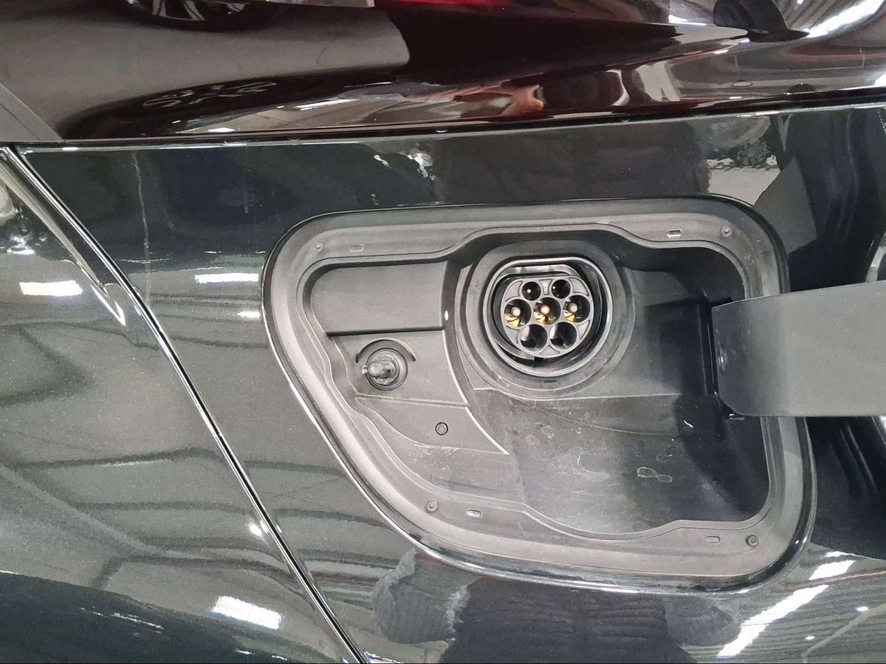 Toyota C-HR GR Sport Plug-in Hybrid 220  - Foto 7