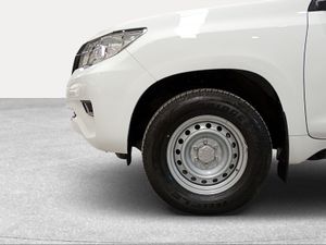 Toyota Land Cruiser 2.8 D-4D GX  - Foto 17