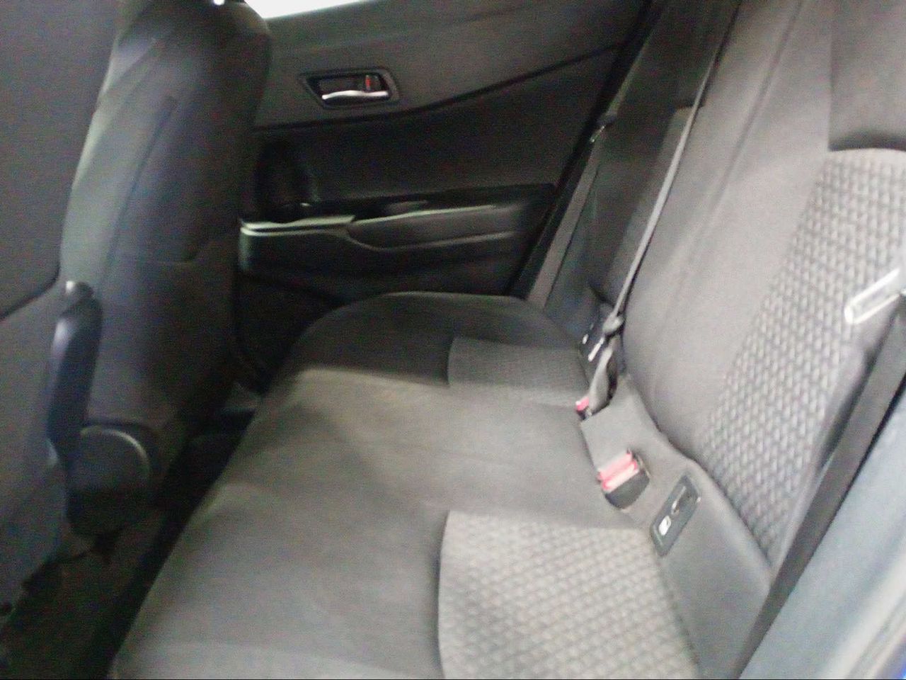 Toyota C-HR 1.8 125H Advance  - Foto 12