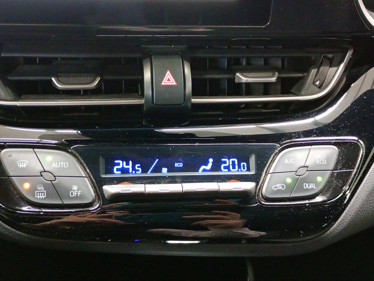 Toyota C-HR 1.8 125H Advance  - Foto 24