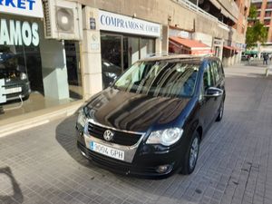 Volkswagen Touran 1.9 TDI 105cv DSG DPF Advance  - Foto 2