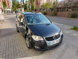 Volkswagen Touran 1.9 TDI 105cv DSG DPF Advance  - Foto 4