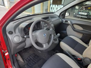 Fiat Panda 1.3 16v Multijet 4x4 Climbing  - Foto 13