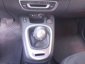 Renault Scénic Dynamique dCi 110  - Foto 16