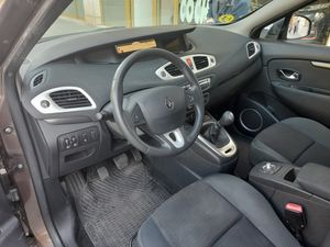 Renault Scénic Dynamique dCi 110  - Foto 9