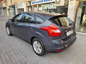 Ford Focus 1.6 TI-VCT 105cv Trend  - Foto 7