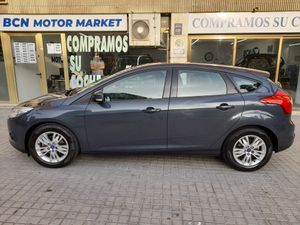 Ford Focus 1.6 TI-VCT 105cv Trend  - Foto 8