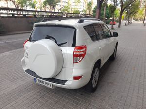 Toyota Rav4 2.2 D-4D Executive 4x4  - Foto 5