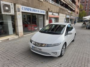 Honda Civic 1.8 i-VTEC Sport  - Foto 2