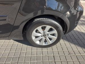 Citroën C4 Picasso 1.6 VTi 120cv Millenium  - Foto 13