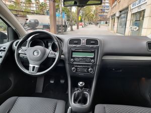 Volkswagen Golf 1.6 TDI 105cv BlueMotion  - Foto 10