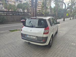 Renault Scénic Confort Dynamique 1.9dCi EU4  - Foto 12