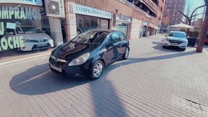 Opel Corsa Enjoy 1.4  - Foto 2