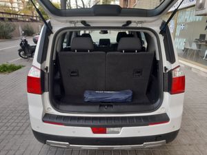 Chevrolet Orlando 2.0 VCDi LT  - Foto 6