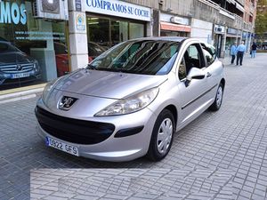 Peugeot 207 Urban 1.4 HDI 70  - Foto 2