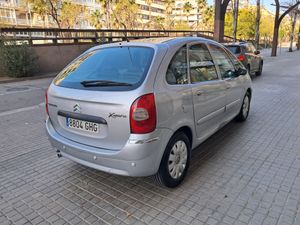 Citroën Xsara Picasso 1.6 Exclusive  - Foto 5