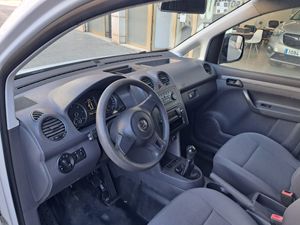 Volkswagen Caddy FURGON PRO 1.6 TDI 75CV BMT 4p   - Foto 9