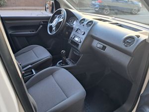 Volkswagen Caddy FURGON PRO 1.6 TDI 75CV BMT 4p   - Foto 13