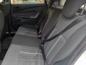 Ford Fiesta 1.25 82cv Trend  - Foto 8