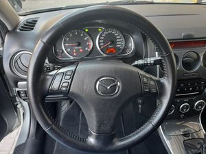 Mazda 6 Active 2.0 16v  - Foto 12