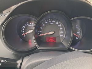 Kia Rio 1.2 CVVT 85cv Concept  - Foto 13