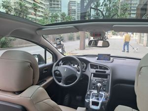 Peugeot 5008 Allure 1.6 HDI 115 FAP   - Foto 10