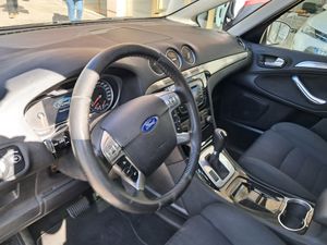 Ford S Max 2.0 TDCi 140cv Trend Auto  - Foto 18