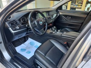 BMW Serie 5 518d  - Foto 13