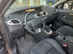 Renault Scénic Dynamique dCi 110  - Foto 13
