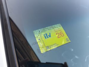Chevrolet Cruze 2.0 VCDi LT+ Clima  - Foto 21