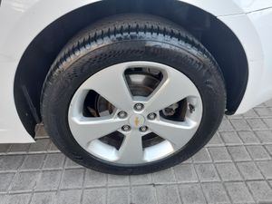 Chevrolet Cruze 2.0 VCDi LT+ Clima  - Foto 9