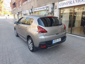 Peugeot 3008 Allure 1.6 BlueHDI 120 FAP  - Foto 5