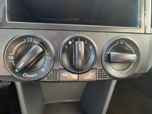 Volkswagen Polo 1.4 Advance 75cv  - Foto 13
