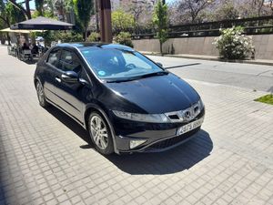 Honda Civic 1.8 i-VTEC Sport  - Foto 3