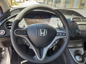 Honda Civic 1.8 i-VTEC Sport  - Foto 13