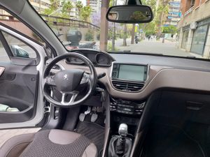 Peugeot 2008 Allure 1.6 e-HDi 115  - Foto 12