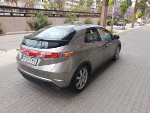 Honda Civic 1.8 i-VTEC Executive Textil  - Foto 4