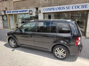 Volkswagen Touran 2.0 TDI 140cv Advance  - Foto 6