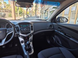 Chevrolet Cruze 1.6 LT+ Clima  - Foto 9