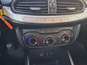 Fiat Tipo 1.3 16v Business 70kW (95CV) Multijet II  - Foto 17