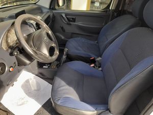 Peugeot Partner Tepee Confort 1.6 HDi 75cv  - Foto 10