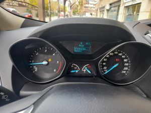 Ford Kuga 2.0 TDCi 150 4x2 A-S-S Trend  - Foto 14